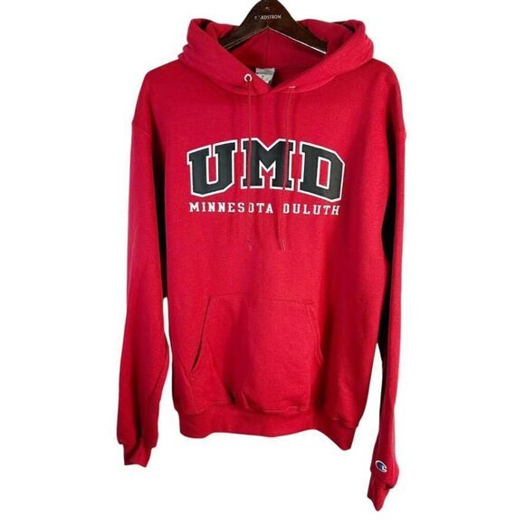 Champion Minnesota Duluth Sweatshirt Mens Size M Red Hoodie UMD Bulldogs NWT